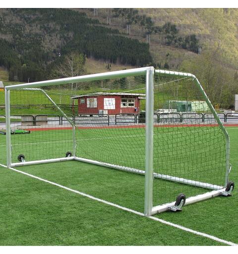 Fotballm&#229;l Klubben 5`er m/hjul Superstabilt fotballm&#229;l inkludert nett